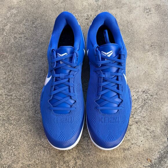 Athletic_Shoes
